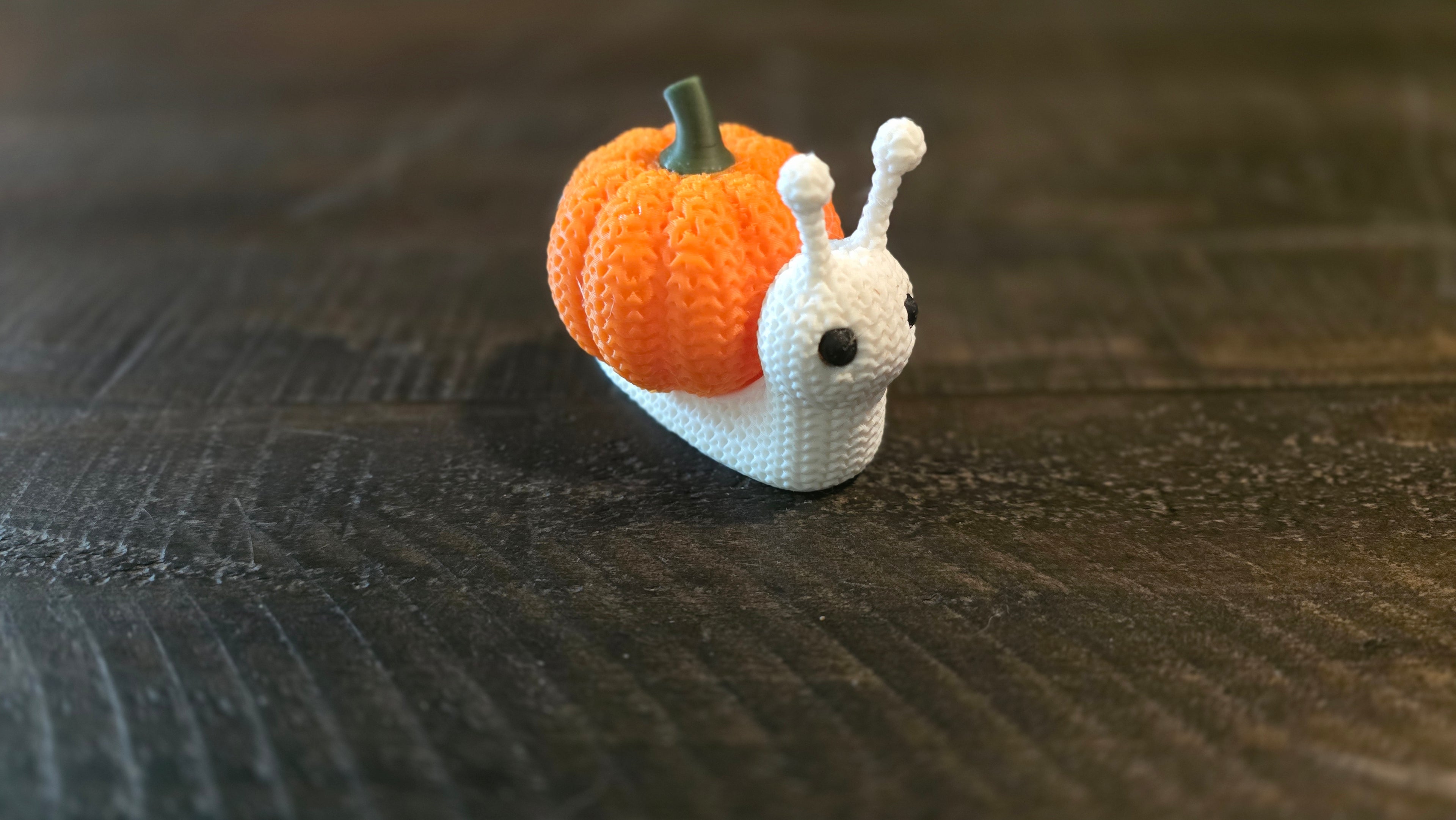 Cute Halloween Desk Buddies - Knitted Finish